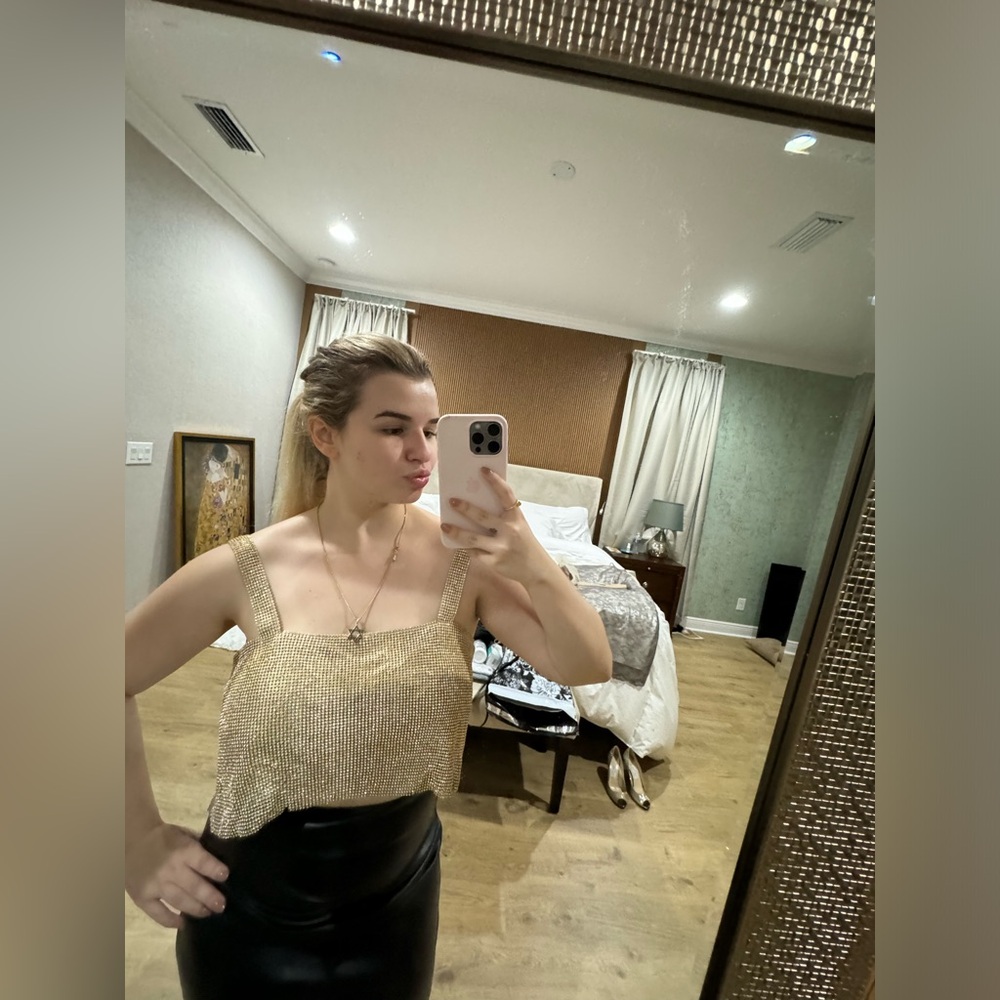 shinning top
